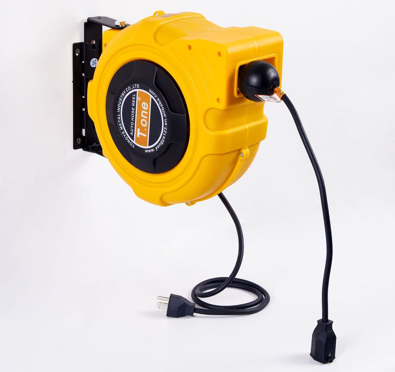 Настенный автоматический выдви – обзор и цена Electric Reel